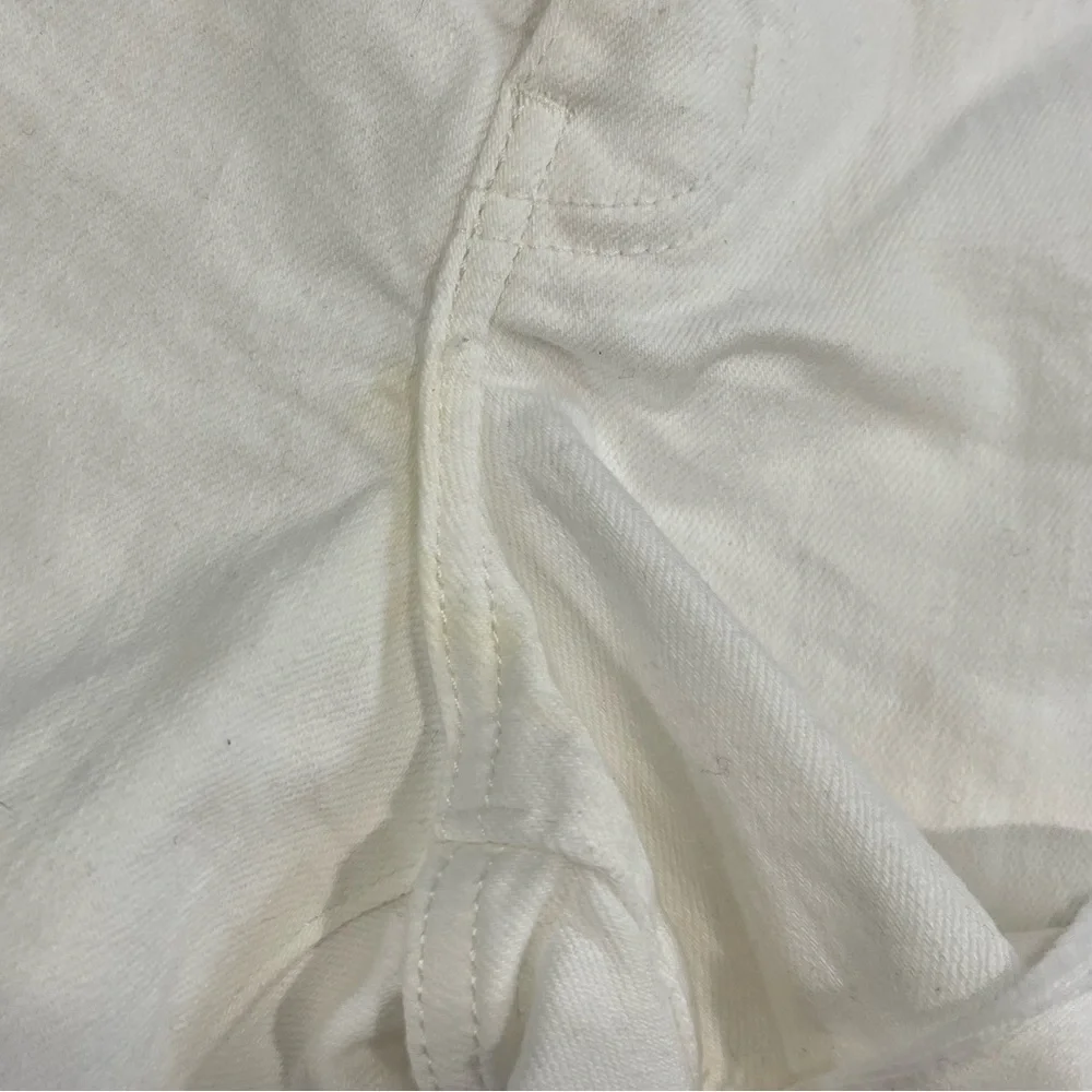 Calvin Klein Jeans White High Rise Jean Shorts Size 24 - Picture 5 of 6